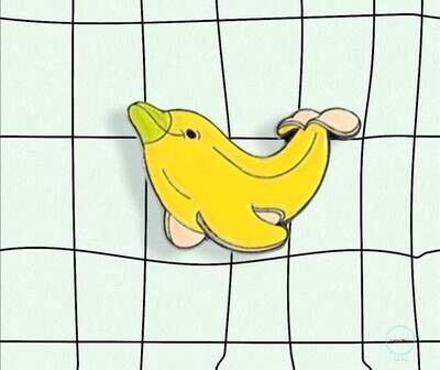 Dolphin - Banana - Animal - Fruit - Funny - Needle Minder - Pin - Magnet