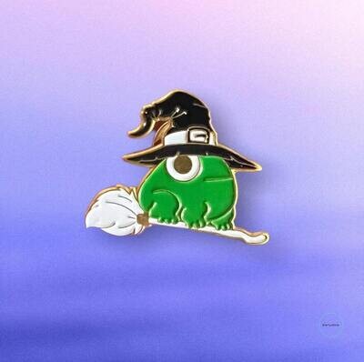 Witchy Frog - Witch - Halloween- - Needle Minder - Pin - Magnet
