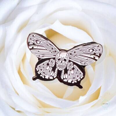 Deadhead - Moth - Skull - Needle Minder - Pin - Magnet