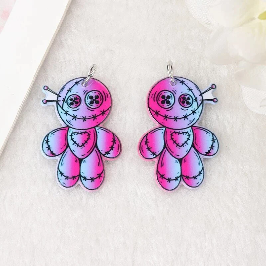 Voodoo Dolll - Needle Minder - Pin - Magnet