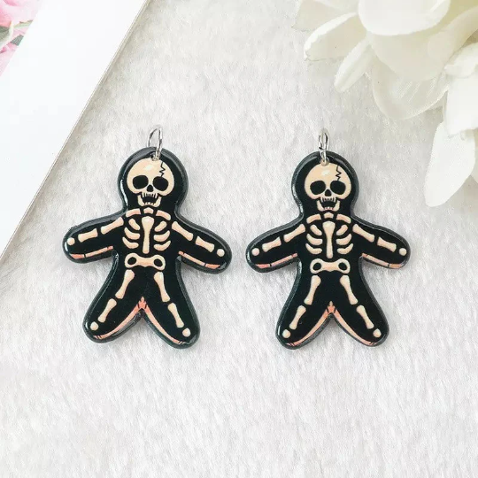 Gingerbread Man - Horror - Christmas - Charm - Acrylic - Minder - Needle - Pin - Magnet