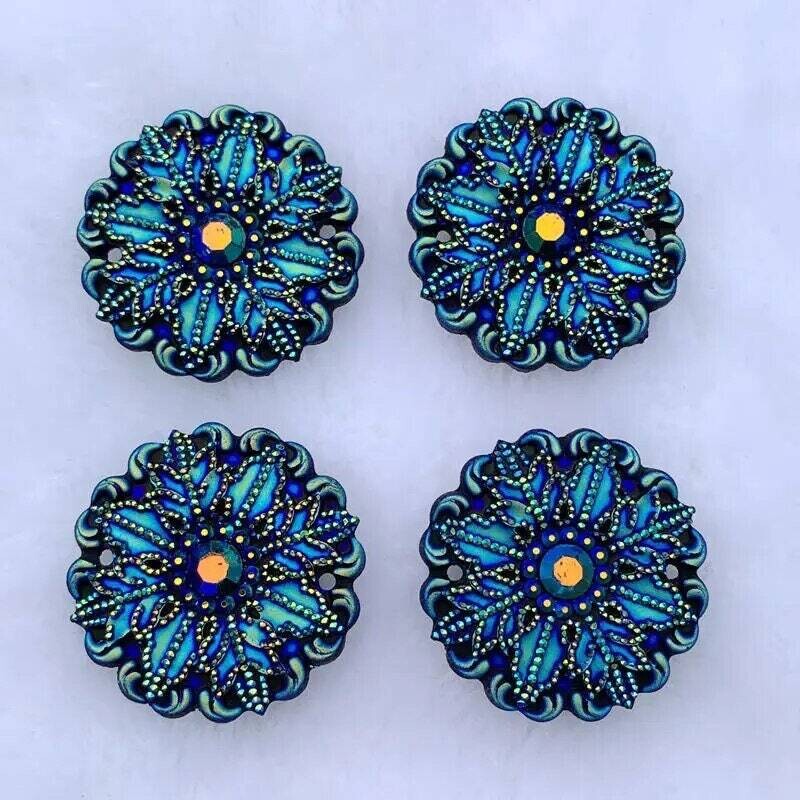 Beaded Flower - Needle Minder - Needle - Pin - Magnet - Charm