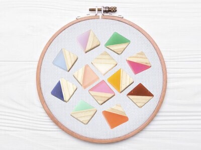 Wood Needle Minder - Charm - Epoxy - Tint - Minimalist - Small - Magnet - Nanny - Simple - Small