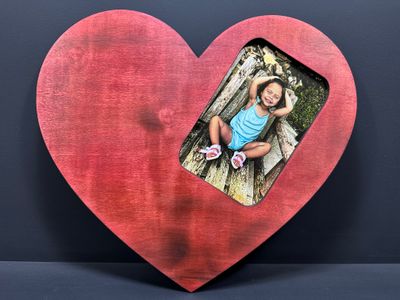 Vertical Wooden Picture Frame Heart
