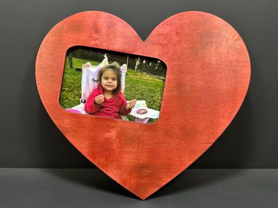 Horizontal Wooden Picture Frame Heart