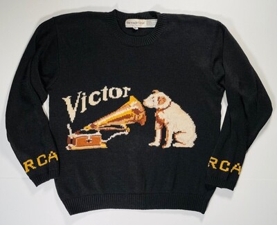 VICTOR RCA sweater