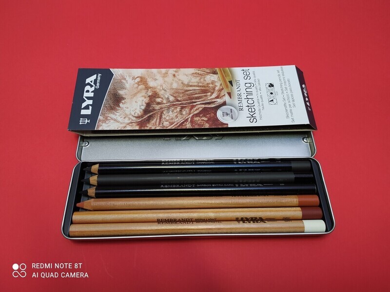 Lira Sketching set