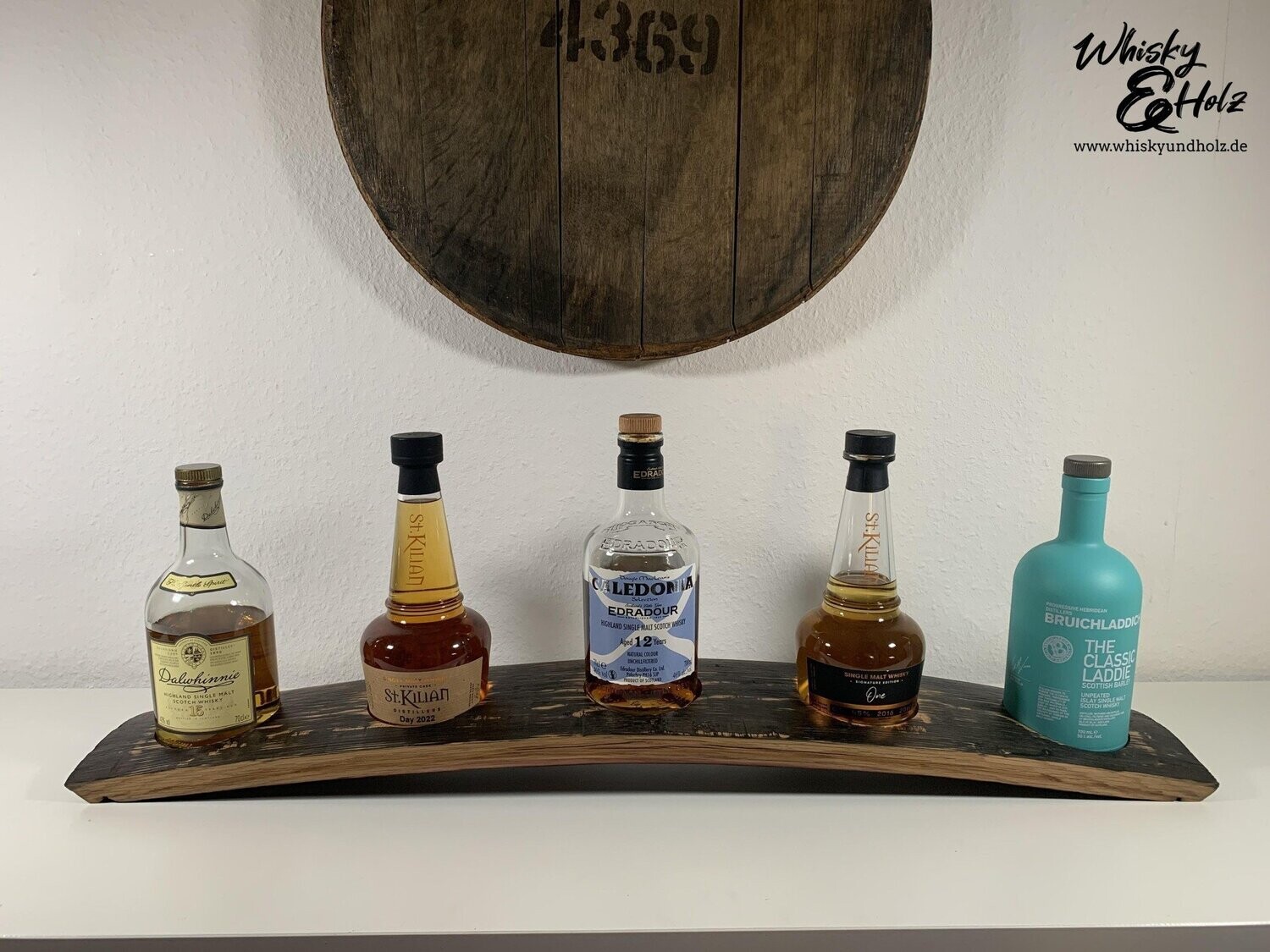 Whisky / Whiskey / Flaschen Board aus Fassdaube vom Glenburgie Whiskyfass  für fünf Flaschen als Untersetzer zur Präsentation Regal Bar