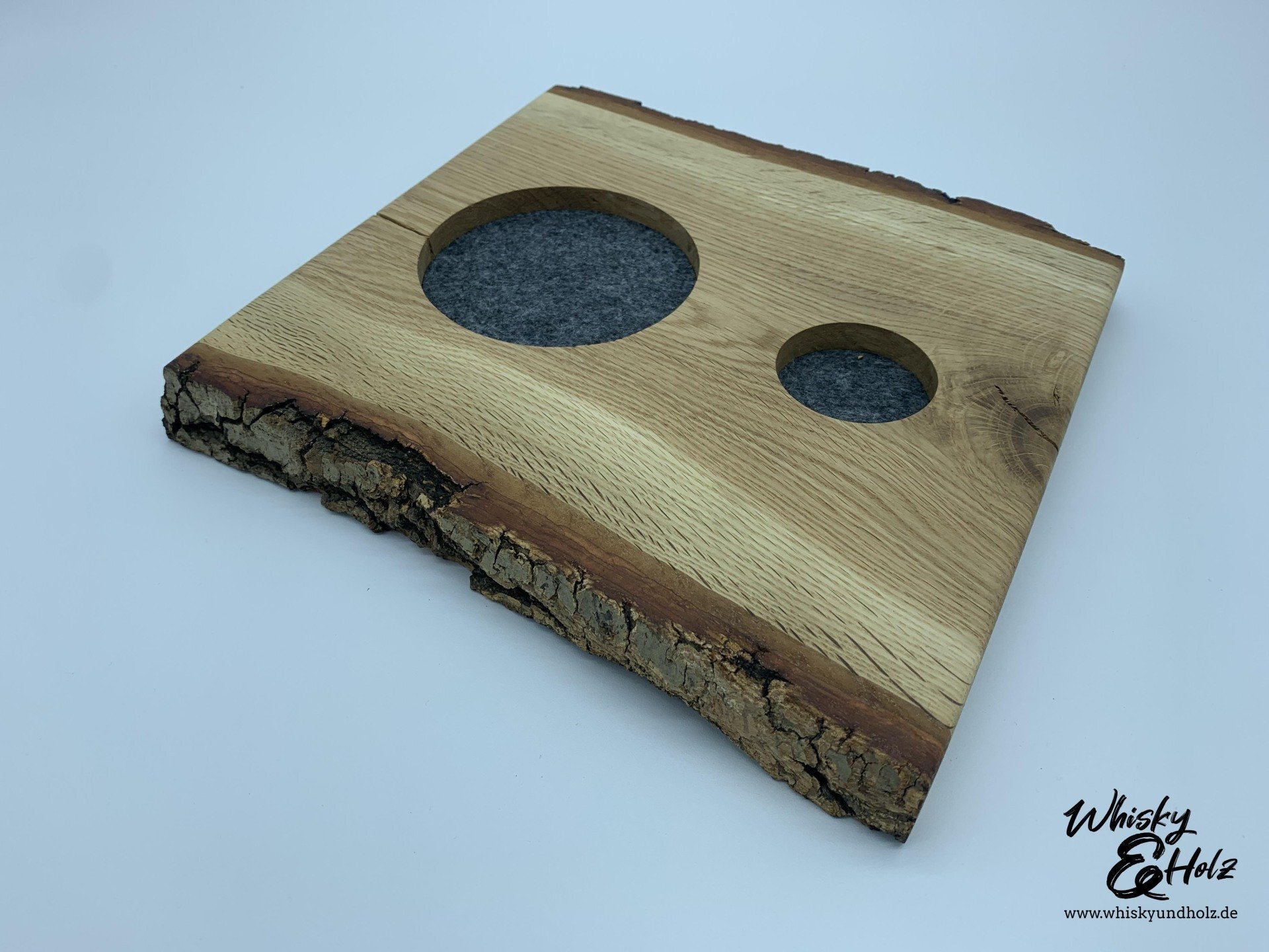 Single Dram Board - massive Eiche mit Rinde - für eine Personen - Whisky-Board (passend für Glencairn)