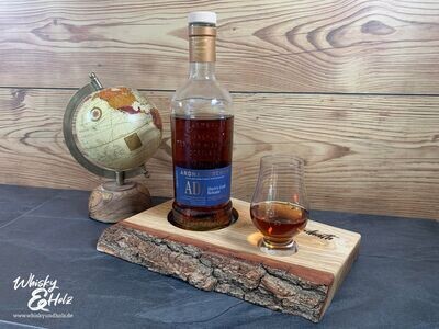 Single Dram Board - massive Eiche mit Rinde - für eine Person mit Gravur - Whisky-Board (passend für Glencairn)