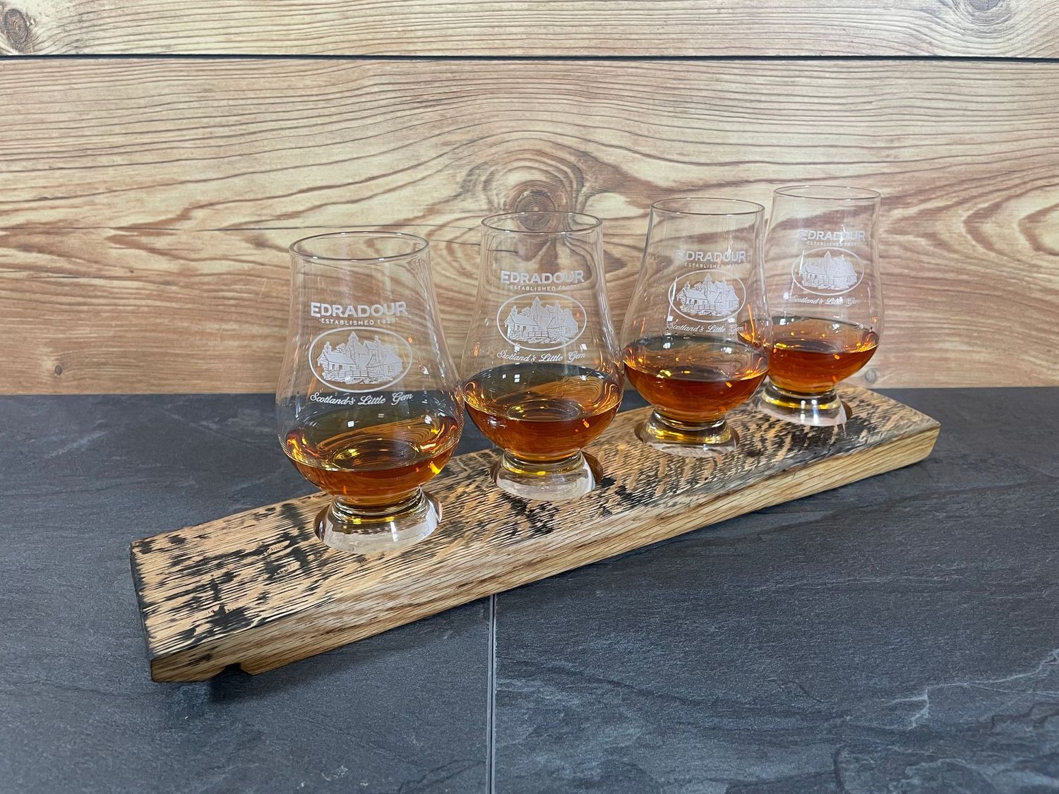 Tasting-Board - Fassdaube Glenburgie - für vier Gläser - Whisky-Board (passend für Glencairn) - personalisierbar