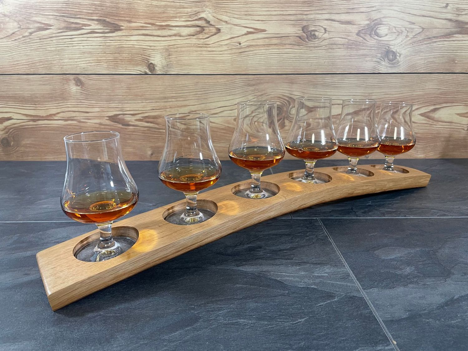 Tasting-Board - Fassdaube Cask Wizard - für sechs Gläser - Whisky-Board - personalisierbar