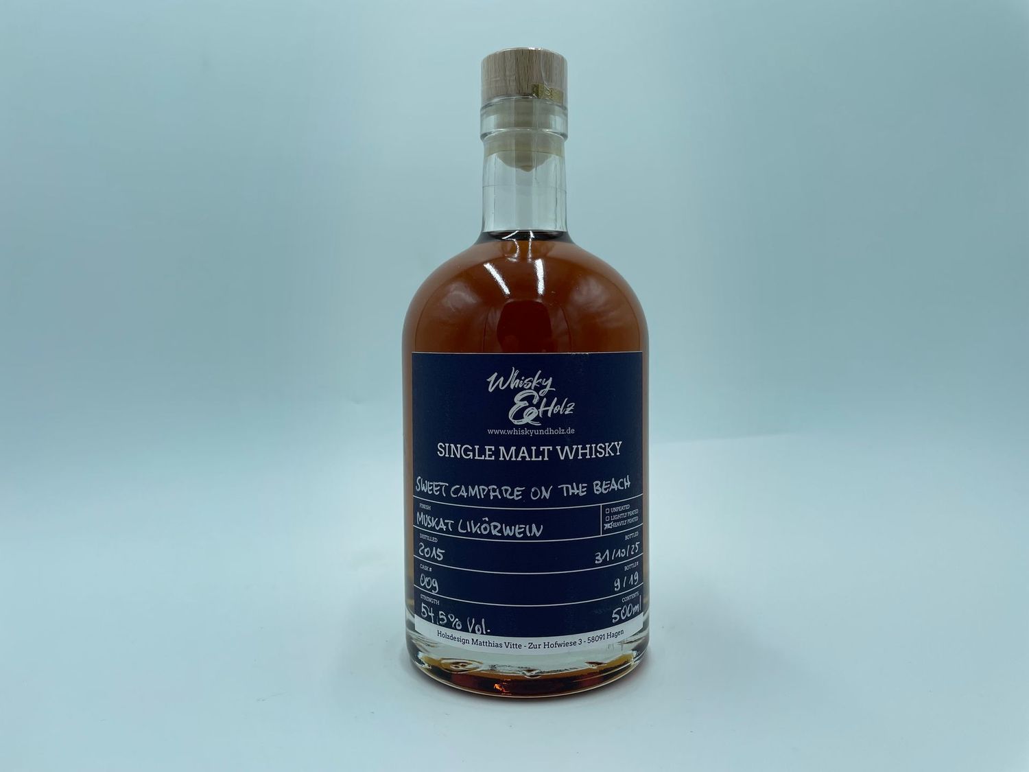 Whisky & Holz - 2015/2025 - Sweet Campfire on the Beach - Muskat Likörwein Finish - 0,05l