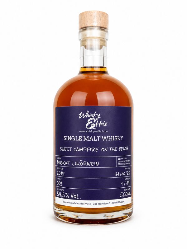 Whisky & Holz - 2015/2025 - Sweet Campfire on the Beach - Muskat Likörwein Finish - 0,5l Whisky & Holz - 2015/2025 - Sweet Campfire on the Beach - Muskat Likörwein Finish - 0,5l