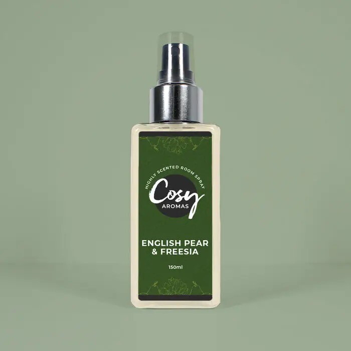 English Pear and Freesia Room Spray (150ml)