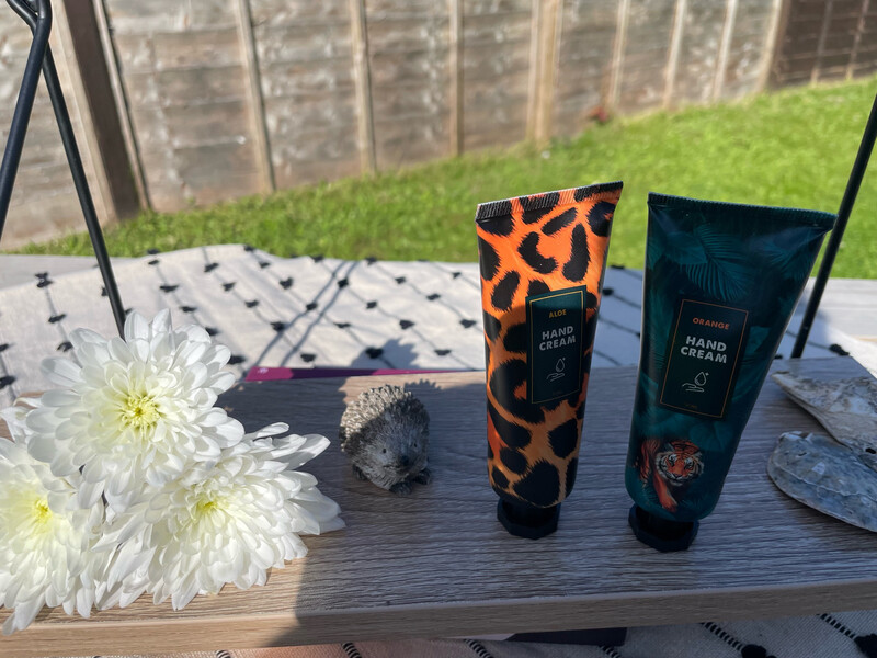 Orange And Aloe hand cream (8 of each fragrance)