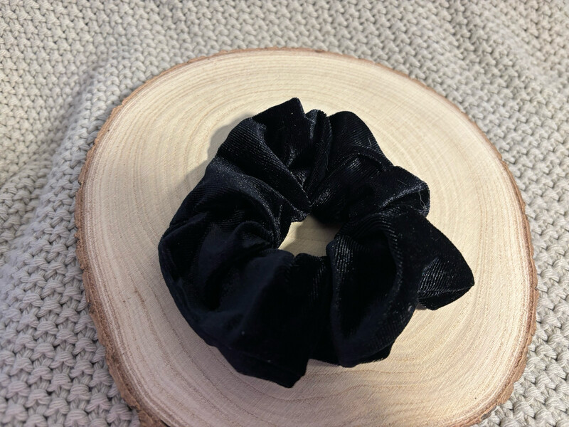 XXL Black Hair Scrunchie