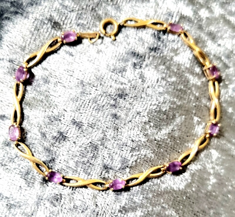 9ct gold and amythest tennis bracelet