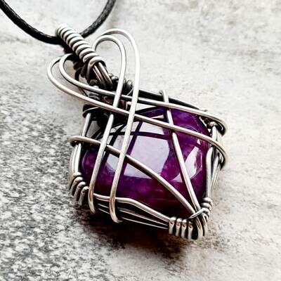 Purple Dragon Vein Agate in sterling silver with necklace.