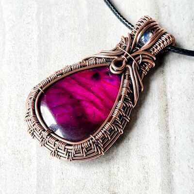 Purple Coloured Labradorite with WELO opal and Garnet accents pendant with chain.