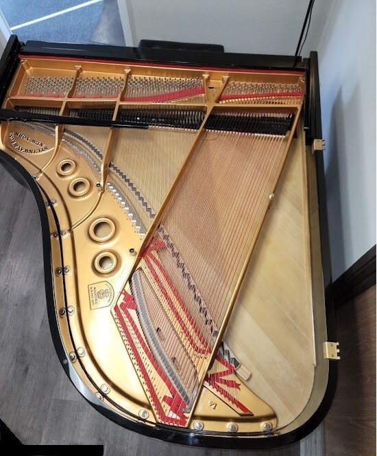 Professional Piano Restringing - Grand Pianos Under 6&#39;7&quot;
