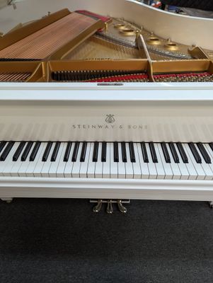 Steinway &amp; Sons Model L Grand Piano - High Gloss White