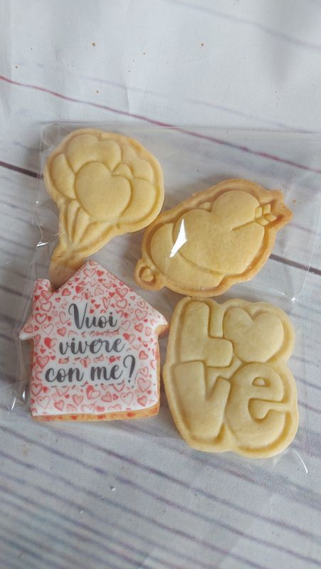 Biscuit Box