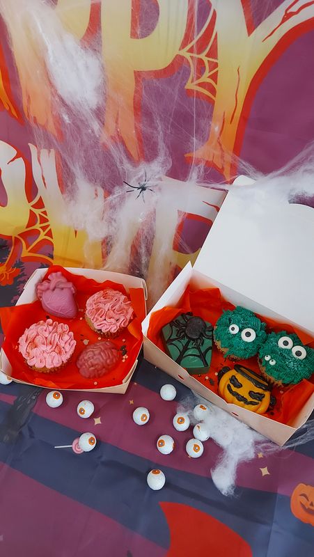 Sweet box