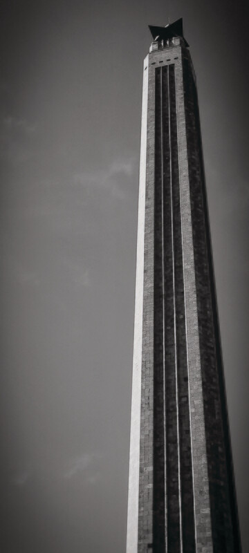 San Jacinto Monument (8x12 print, unframed)