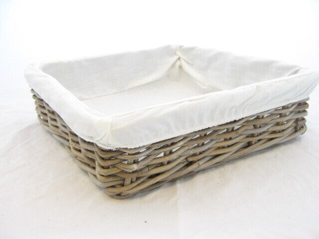Etalagemand Artisan Kubu met cremekleur stof 40*40*12 cm
