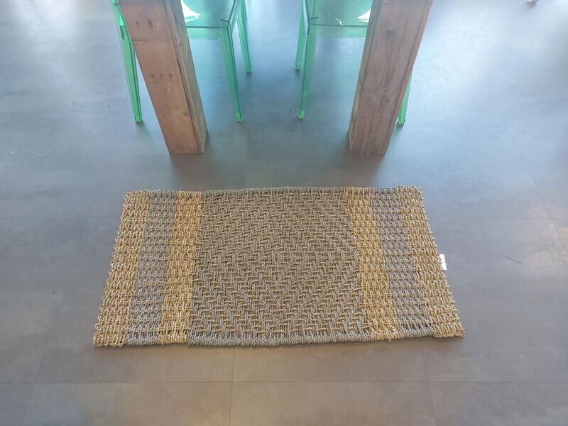 vloerkleed rechthoek mendong gevarieerd 120*60 cm vloerkleed rechthoek mendong gevarieerd 120*60 cm