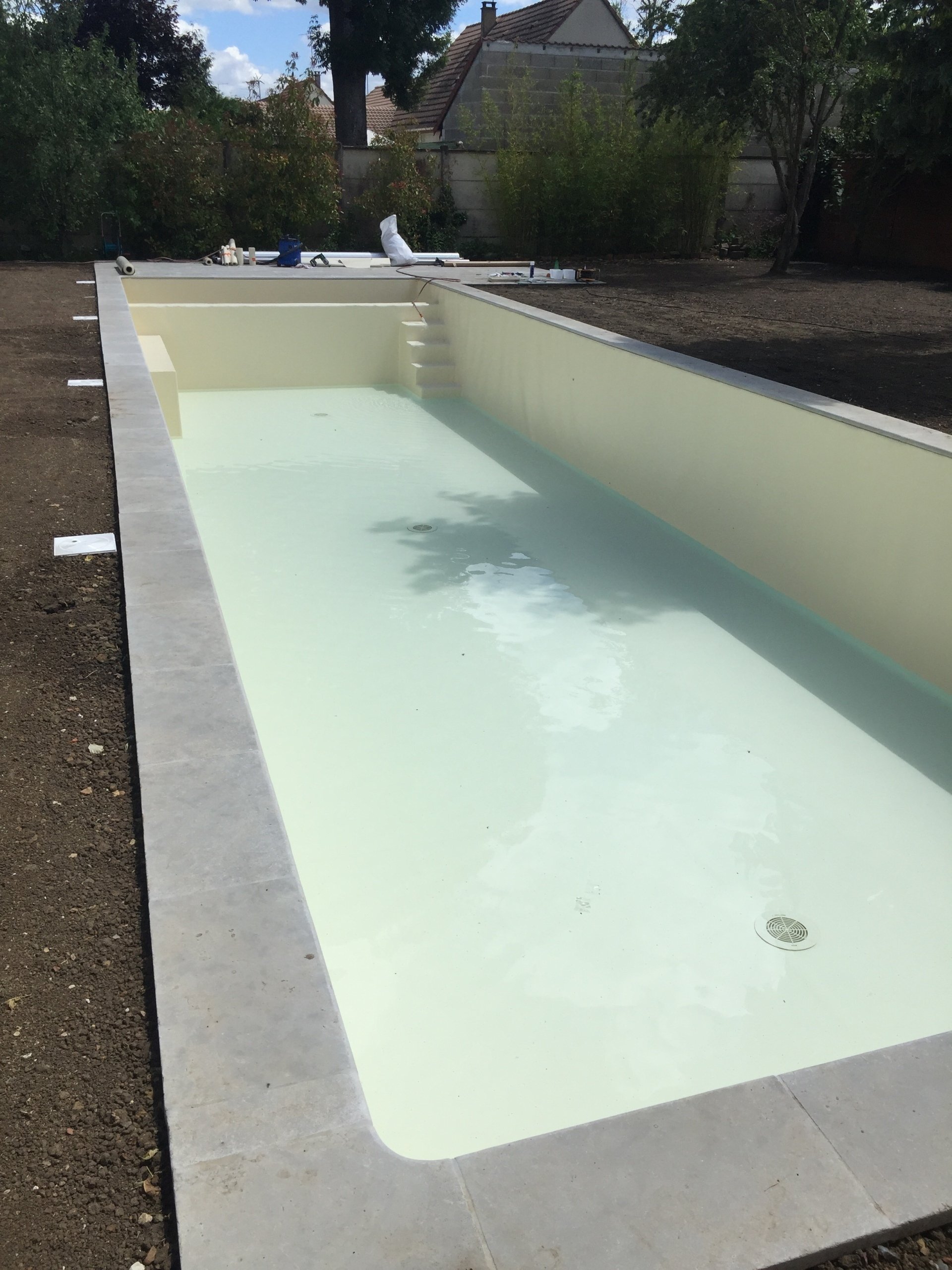 PISCINE MKR BÂTIMENT