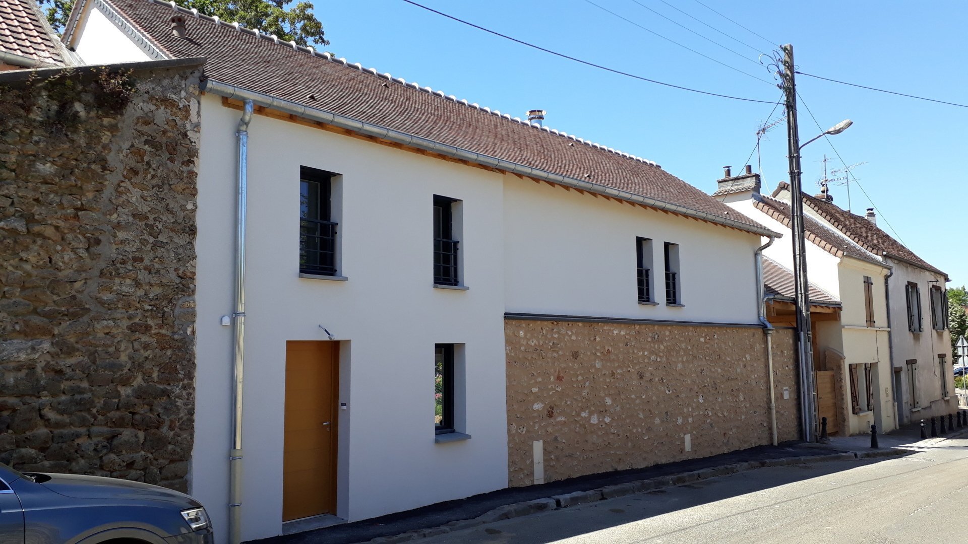 MAISON NEUVE CHÂTEAUFORT