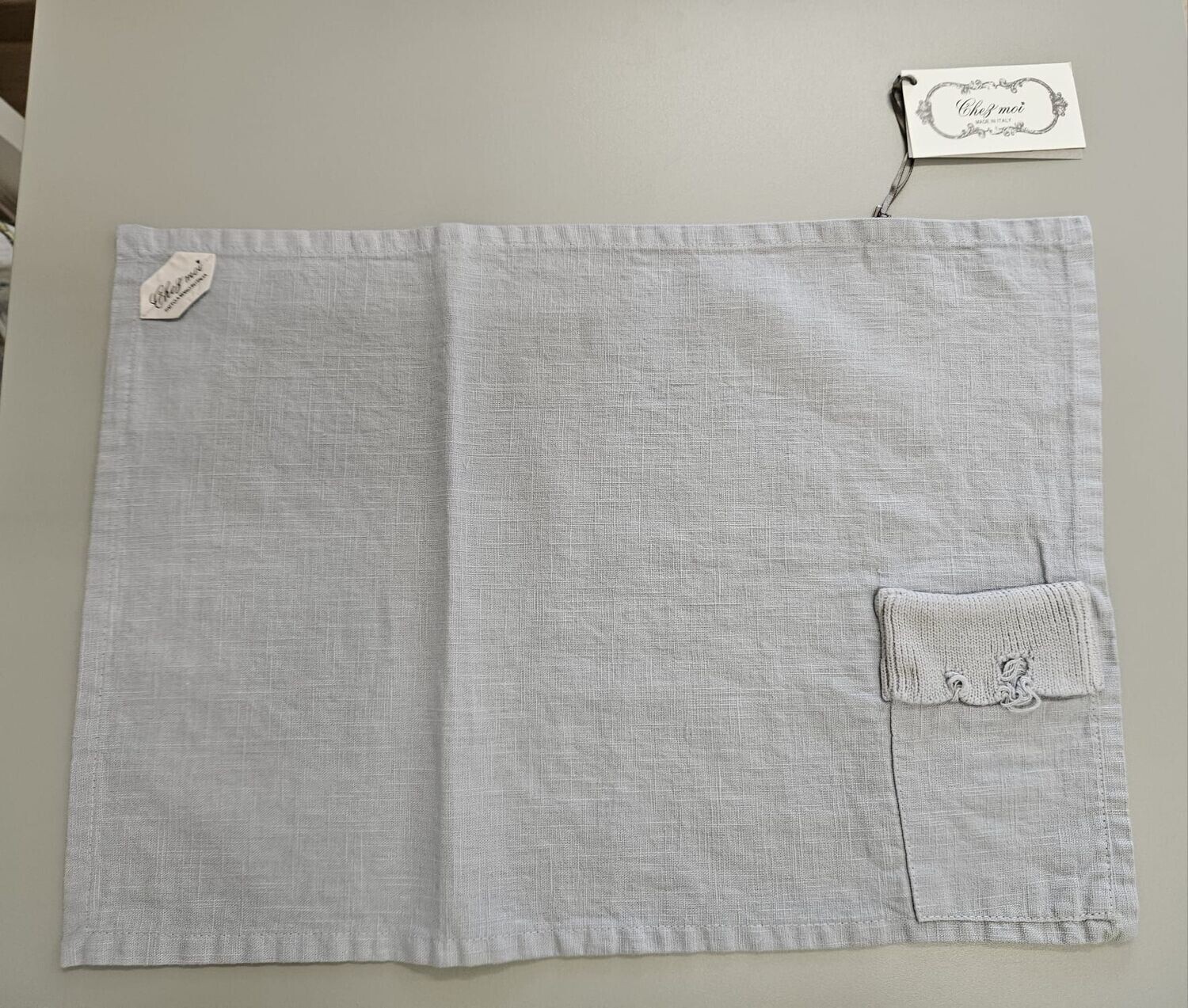 Tovaglietta americana in misto lino con tasca Lotus 35x50 col.grigio perla Chez Moi