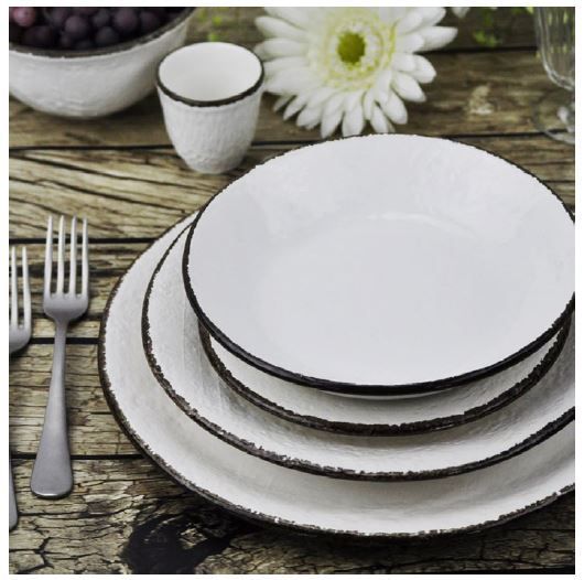 Servizio piatti 18 pz in ceramica Preta Latte Arcucci
