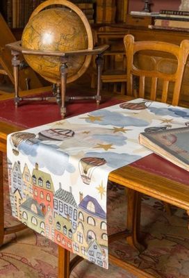 Runner in raso di cotone antimacchia 50x150 Mongolfiere The Napking Runner in raso di cotone antimacchia 50x150 Mongolfiere The Napking