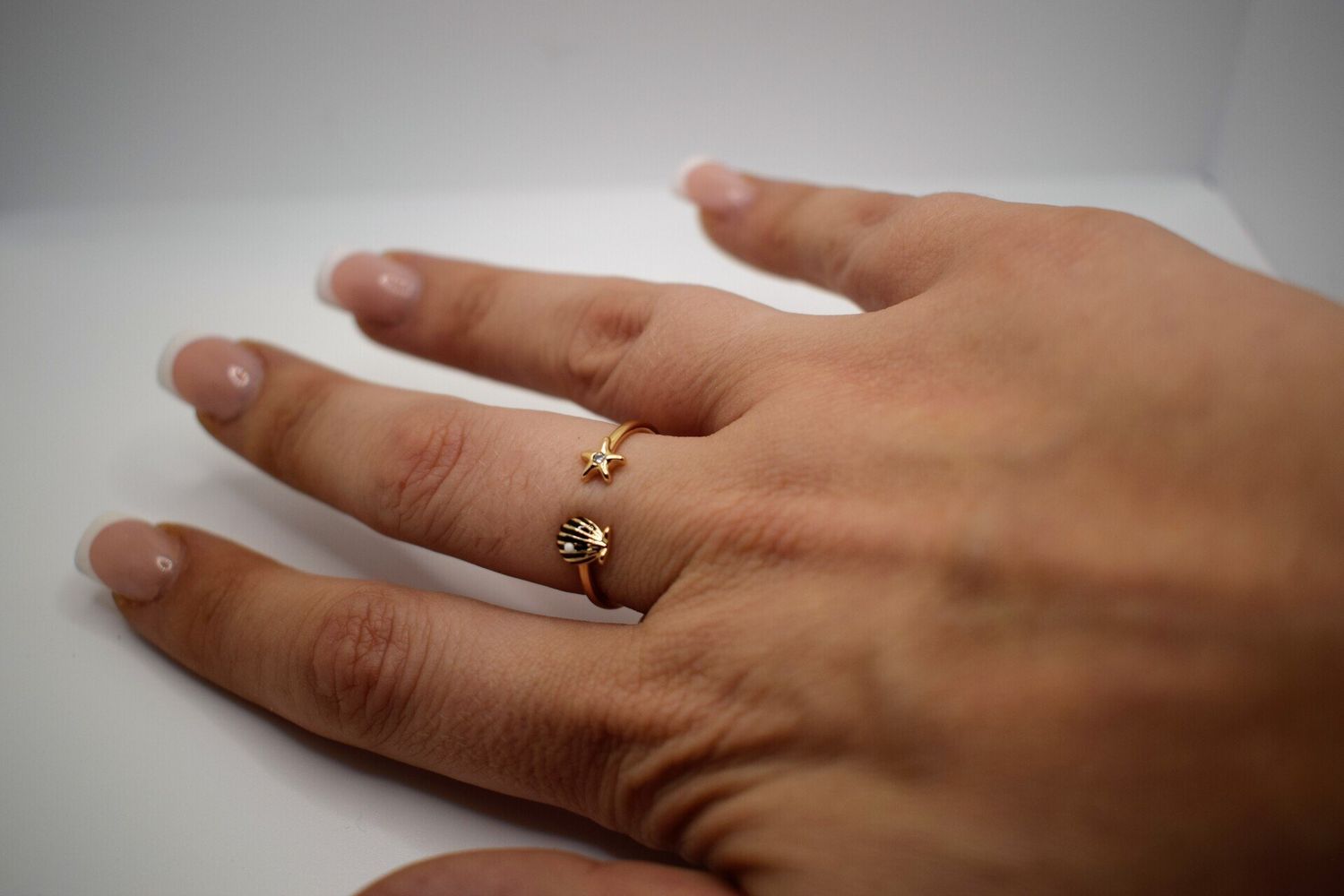 ANILLO CONCHA