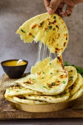 Naan au Fromage