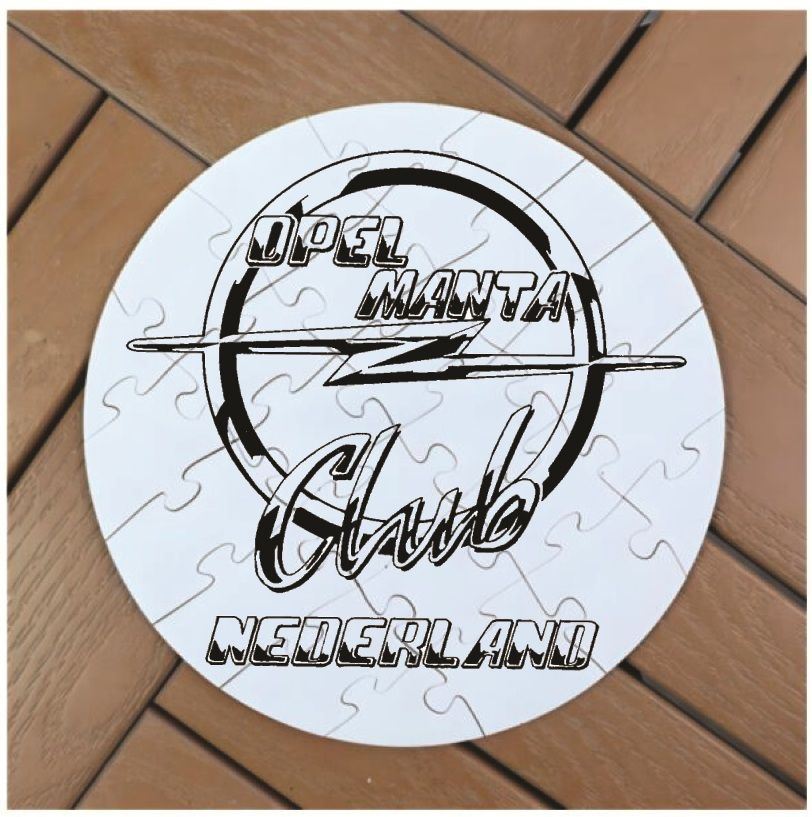Ronde Puzzel met Opel Manta Nederland Club logo