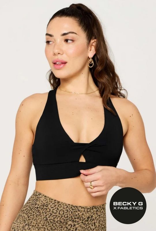 Oasis twist sport bra medium impact