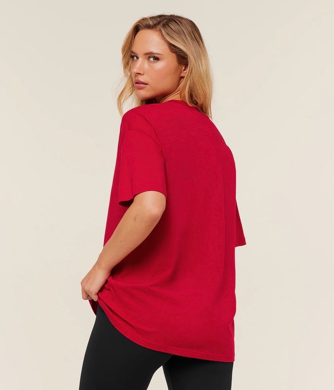 Training Oversized T-Shirt - Carmine Red