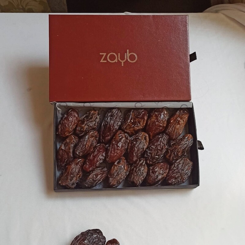 Gifting- Premium Dates Combo