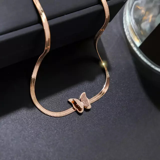 Female stainless steel gold plated necklace