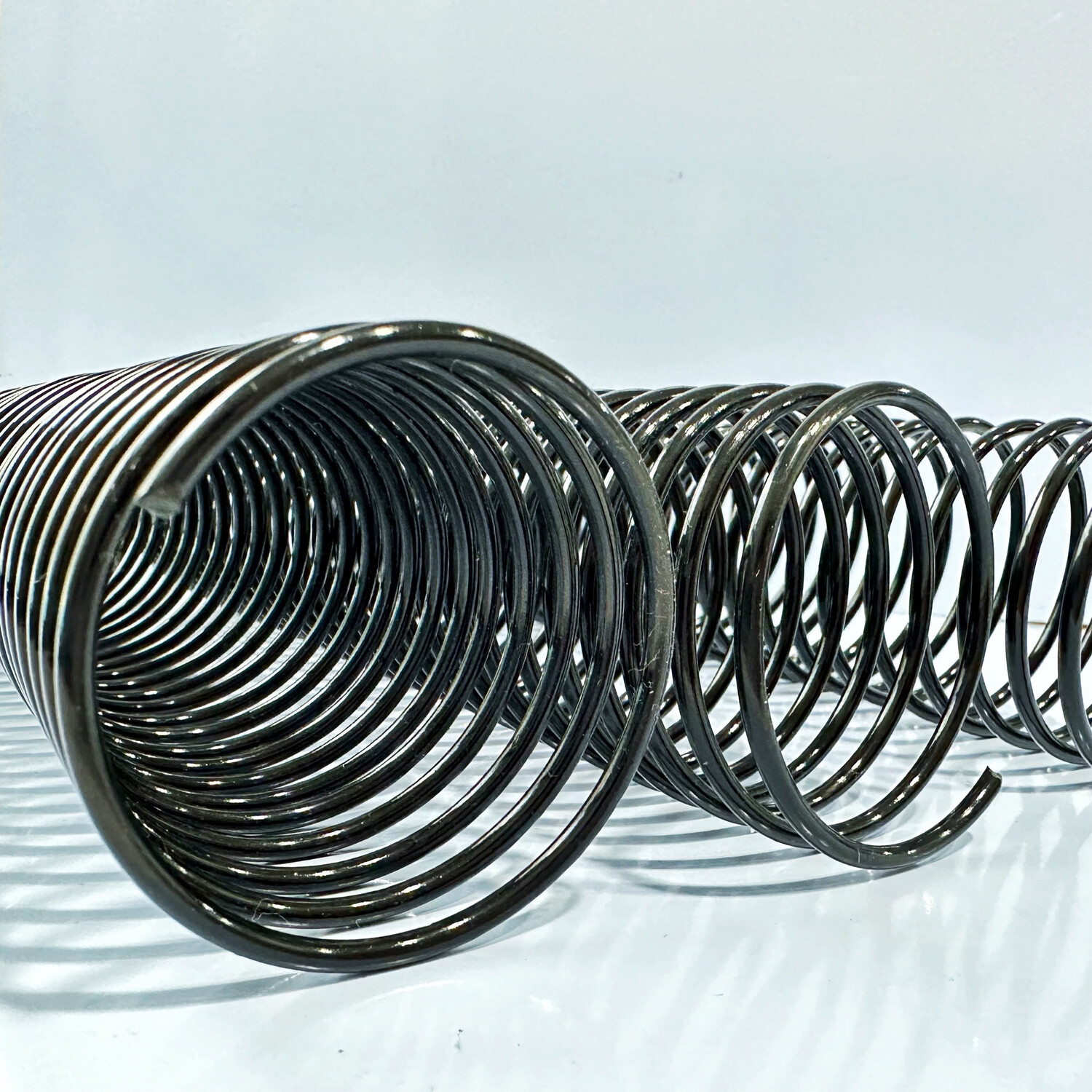 Espiral Plástico Color Negro de 2”