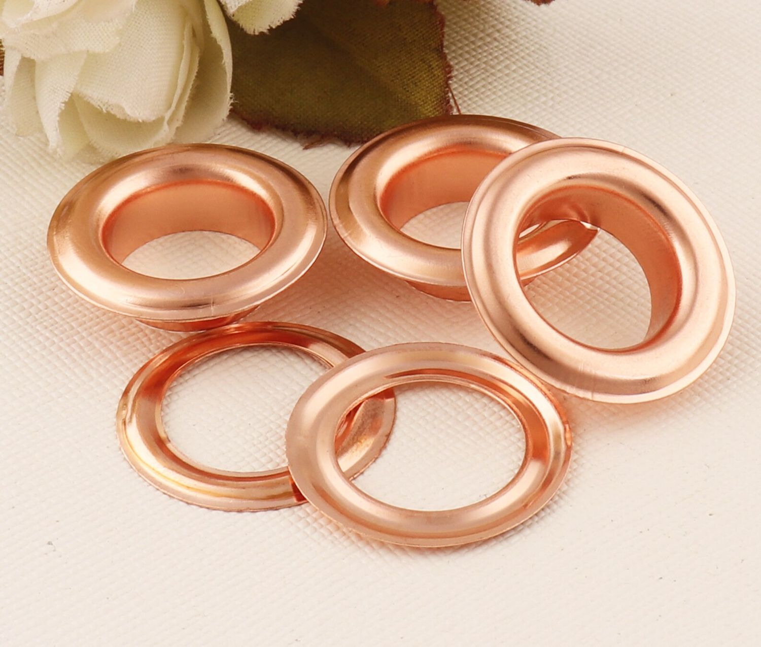 Eyelets Rose Gold con Arandela 100 pzs. 5 mm