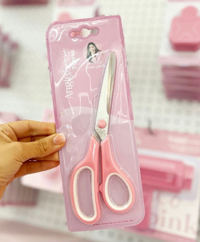 Tijeras Team Pink Angie Guerra