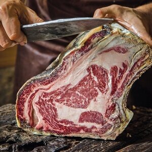 Canadian Angus Dry Aged Prime Rib Roast Bone-In Trimmed