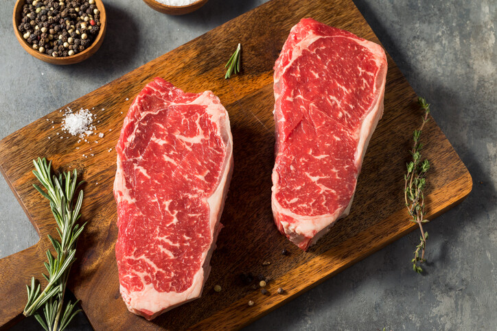 USDA Black Angus Chef&#39;s Exclusive Beef Striploin Steak