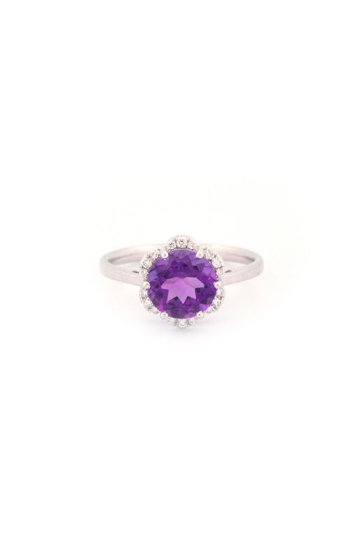 18k White Gold Amethyst Diamond Ring