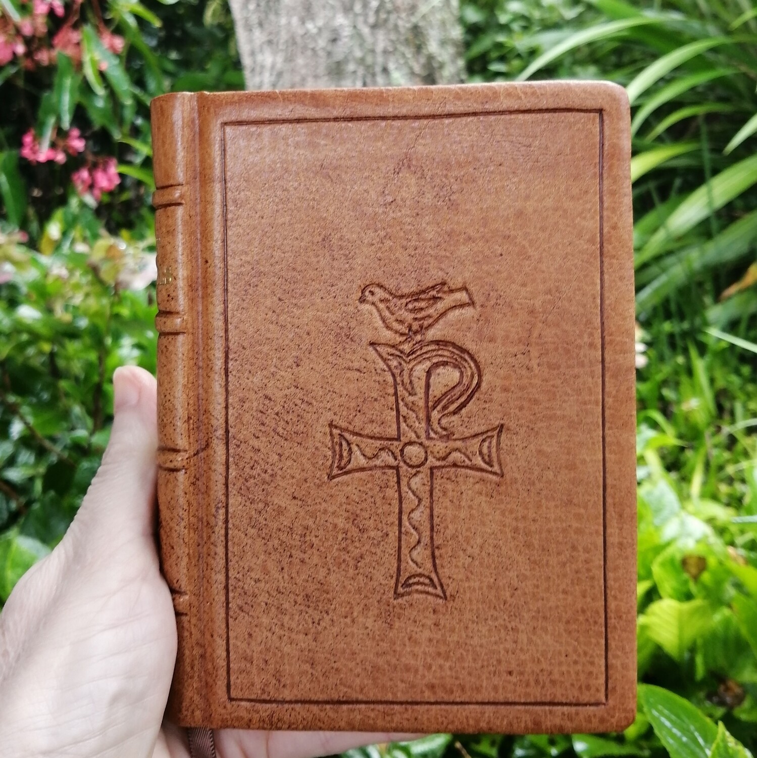 Leatherbound KJV Book of Gospels, Brown Calfskin